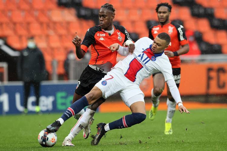 里尔主场力克马赛,豪取联赛三连胜的简单介绍 里尔主场力克马赛,豪取联赛三连胜的简单介绍