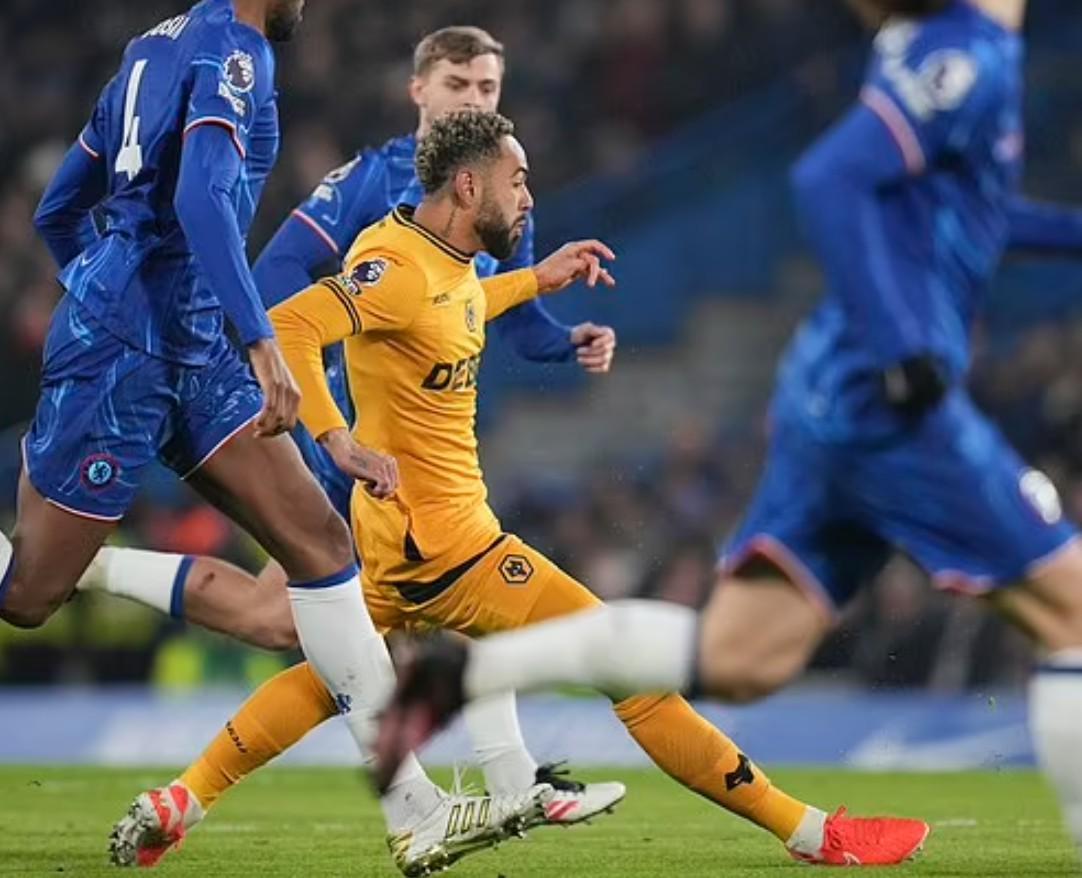 阿森纳客场轻松击败巴恩利，继续保持领先