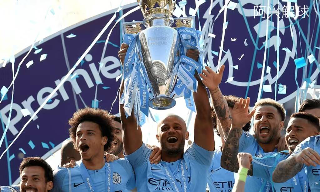 关于曼联客场挑战狼队,势均力敌谁将笑到最后?的信息 关于曼联客场挑战狼队,势均力敌谁将笑到最后?的信息