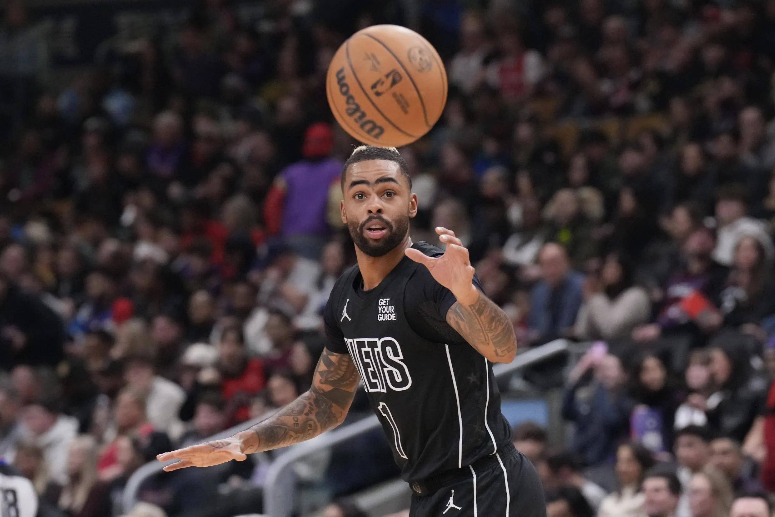 包含篮网大胜雄鹿，将系列赛带至抢七的词条