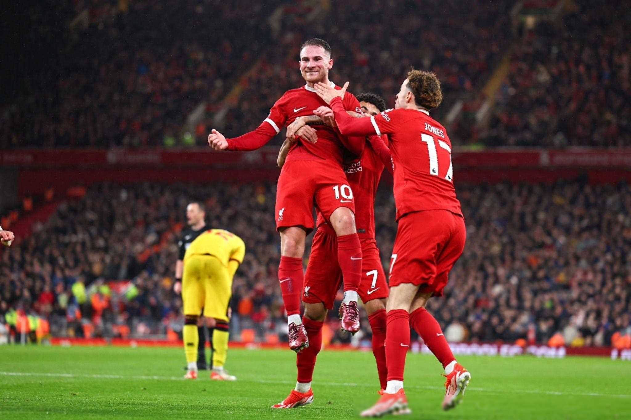 利物浦主场大胜，继续紧追榜首位置的简单介绍