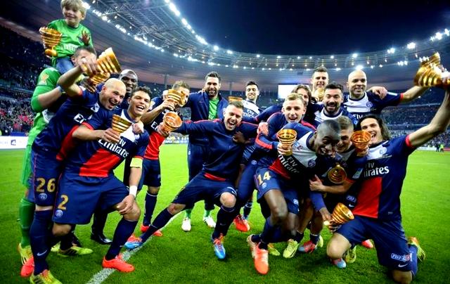 关于里昂在法甲比赛中实现胜利，展现出色实力的信息