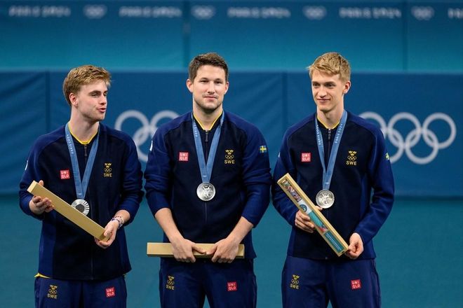 包含瑞典国家队在比赛中大获全胜的词条