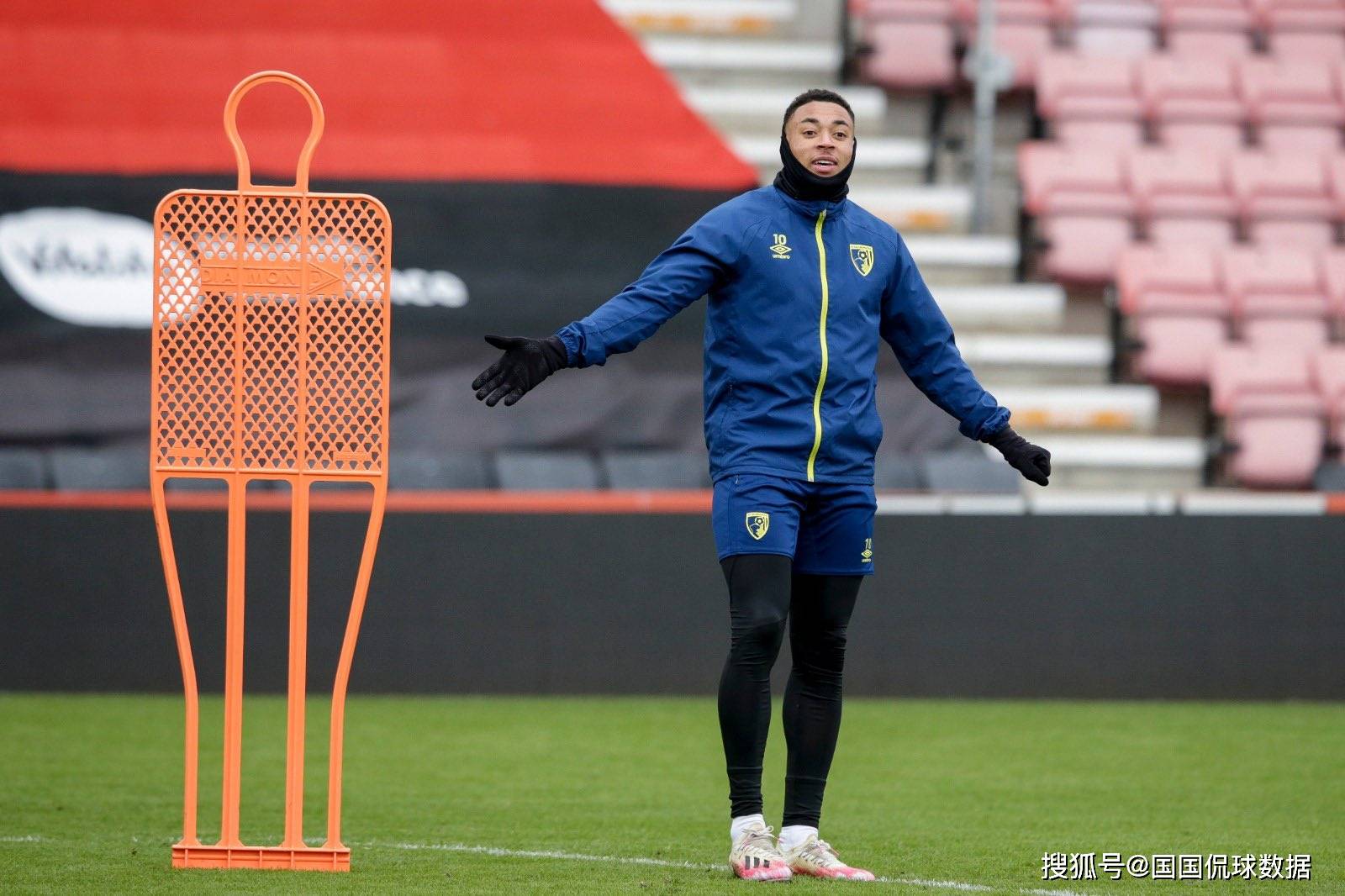 伯恩茅斯主场全取三分,保住积分榜位置的简单介绍 伯恩茅斯主场全取三分,保住积分榜位置的简单介绍